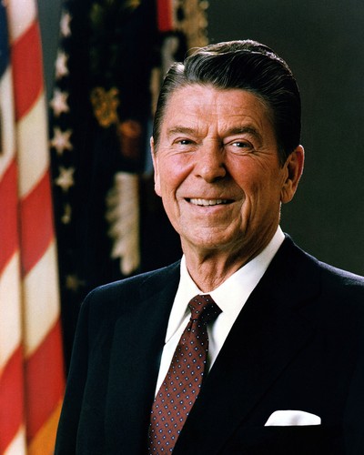 Official_Portrait_of_President_Reagan_1981[1].jpg