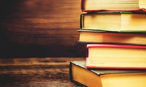 libri_1280x720-1030x615[1].jpg
