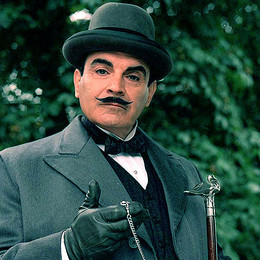 hercule-poirot.jpg hercule-poirot.jpg