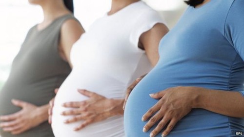 _78061345_m8050619-pregnant_women-spl[1].jpg