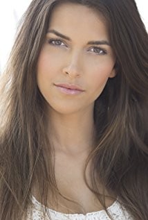 sofia pernas.jpg