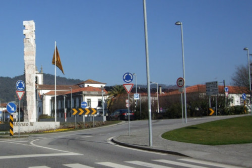 Estatua Afonso III (2).JPG