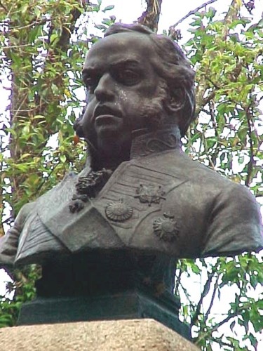 bustodomjoao (1).jpg