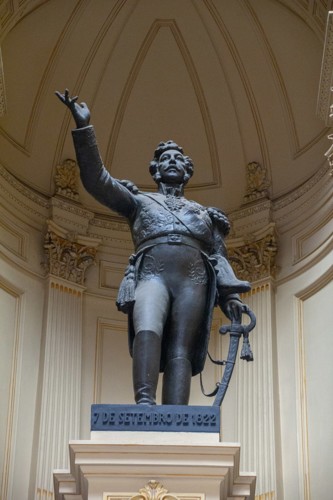 800px-Museu_do_Ipiranga_2018_027[1].jpg