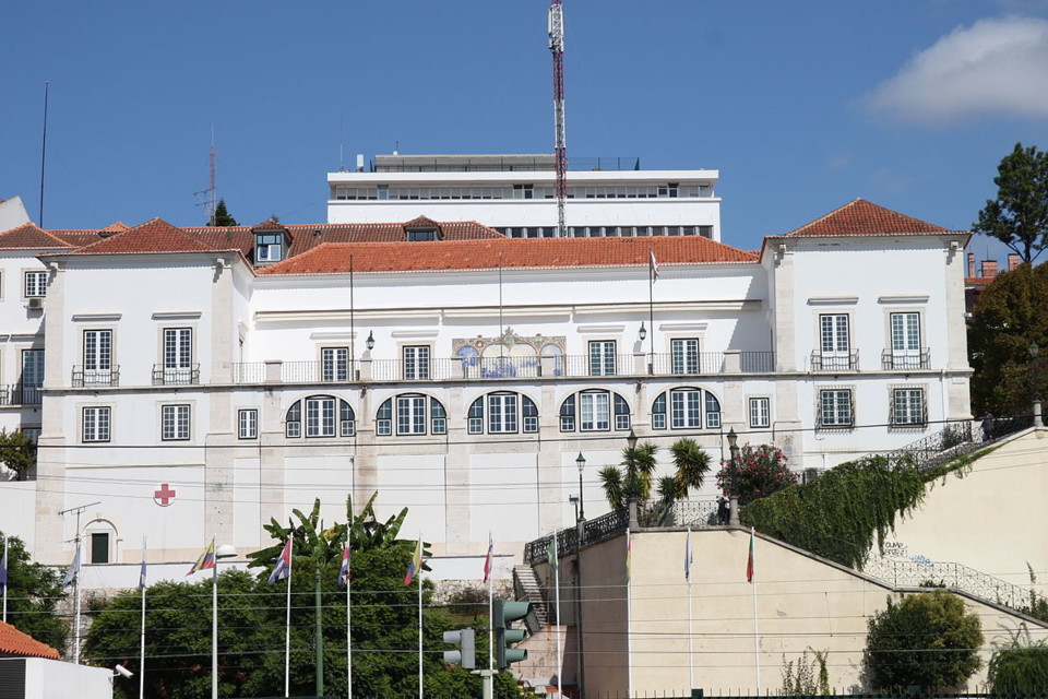 Palácio_do_Conde_de_Óbidos_(da_gare_m_Rocha_Cond Palácio_do_Conde_de_Óbidos_(da_gare_m_Rocha_Cond