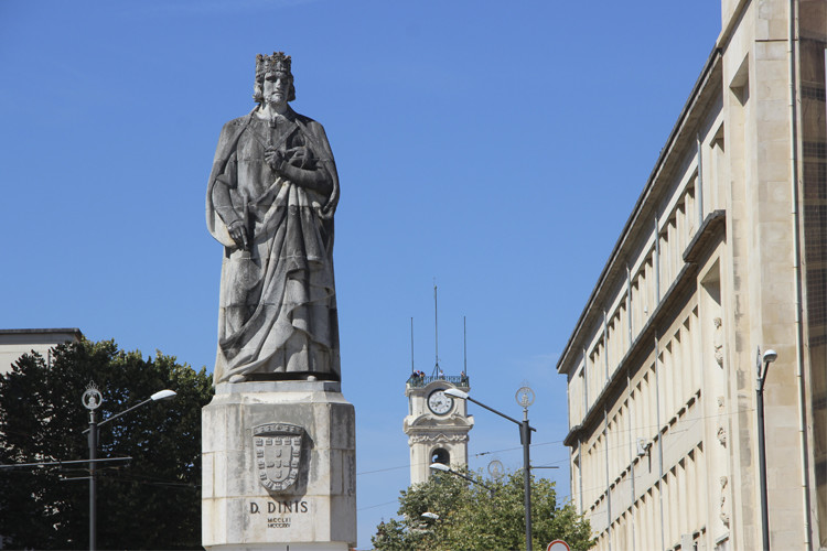 UC Ana Zayara.jpg