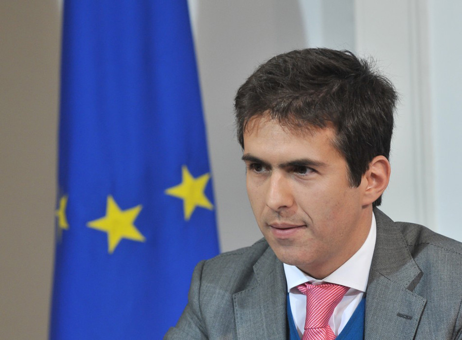Adolfo-MN1[1].jpg