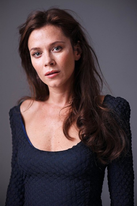 ANNA FRIEL.jpg