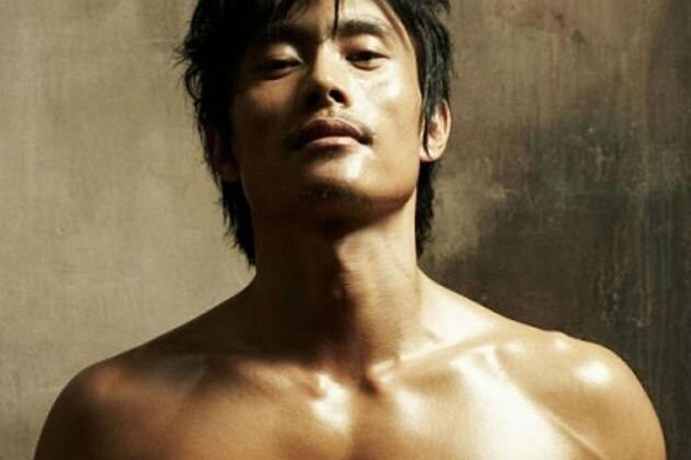 Lee Byung-hun (2).jpg