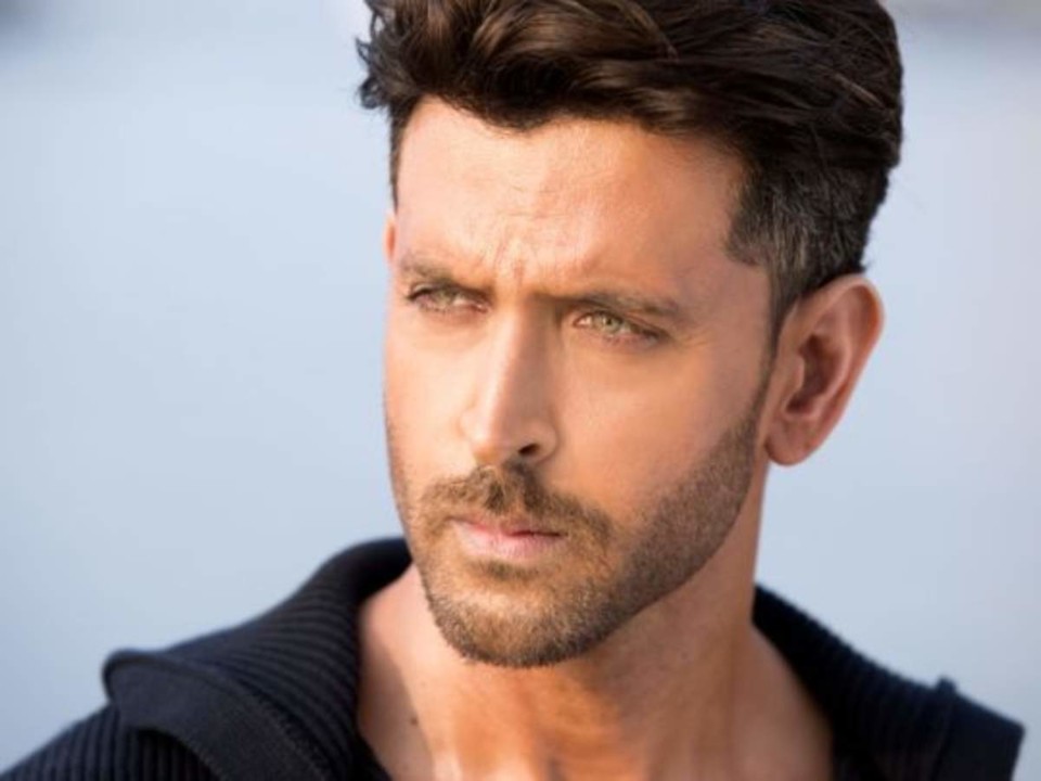 Hrithik Roshan (4).jpg