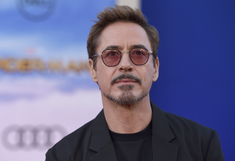 Robert Downey Jr. (4).jpg