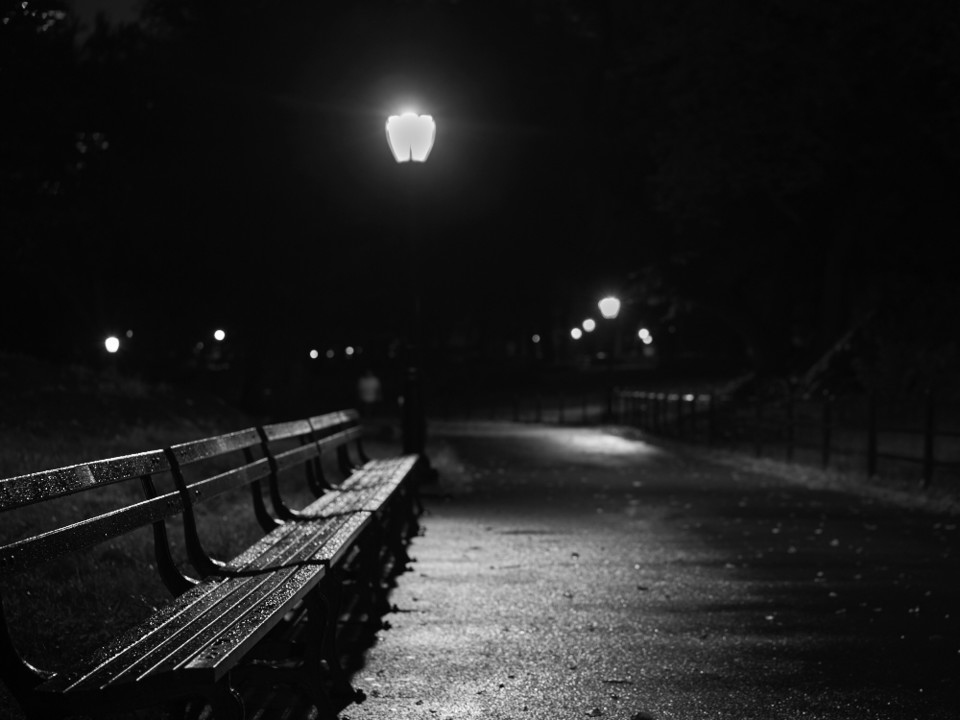 Lonely-Night.jpg Lonely-Night.jpg