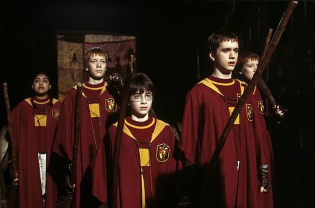 movies-harry-potter-philosophers-stone-quiditch-st movies-harry-potter-philosophers-stone-quiditch-st