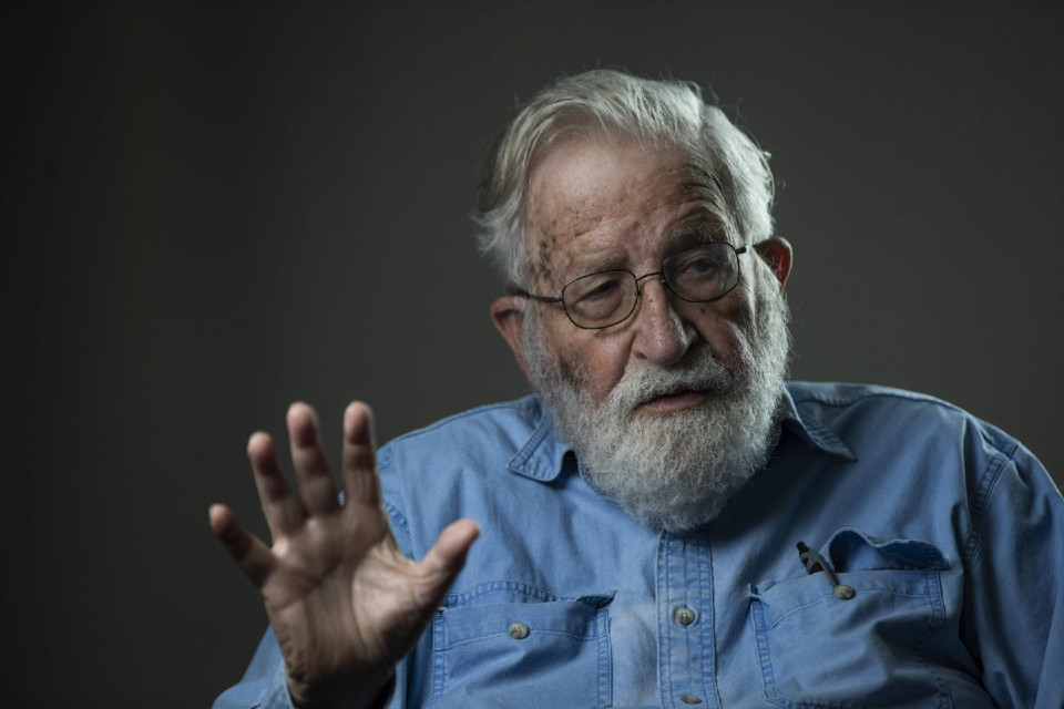 chomsky.jpg