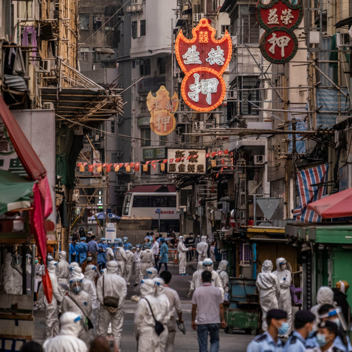 26hongkong-lockdown-1-mobileMasterAt3x.jpg