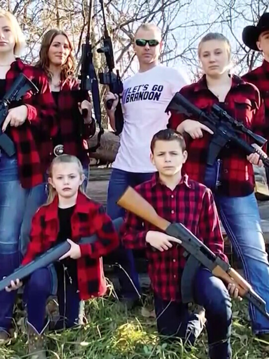 armas4.jpg
