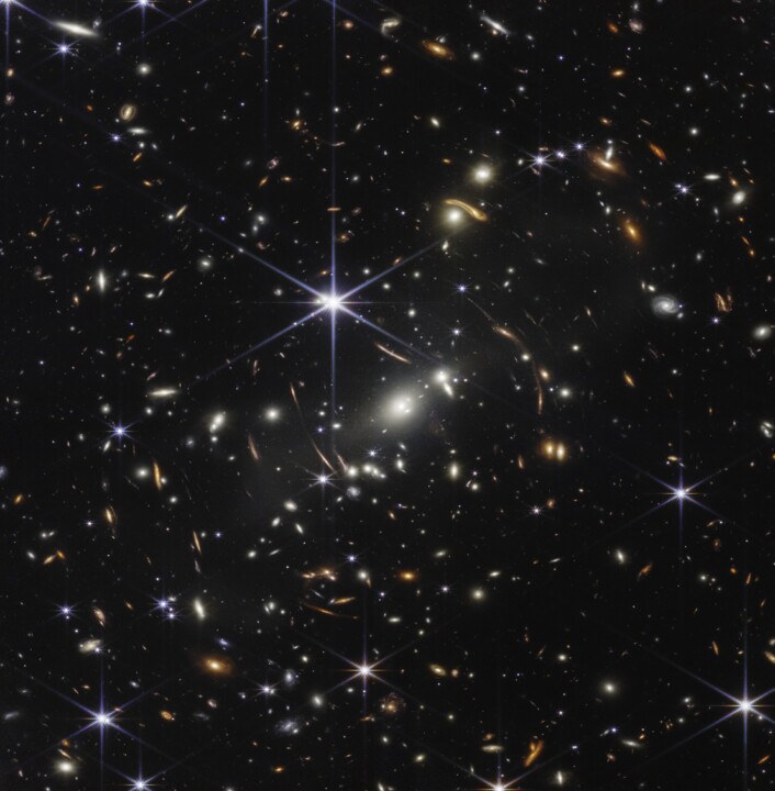 Webb's_First_Deep_Field.jpg