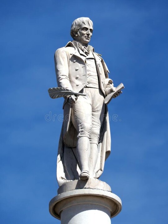 manuel-maria-barbosa-du-bocage-estátua-do-poeta-e