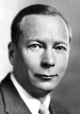 24 Henrik_Dam_nobel.jpg