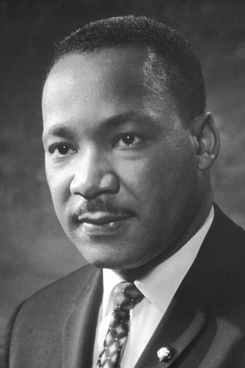 26 Martin_Luther_King,_Jr..jpg