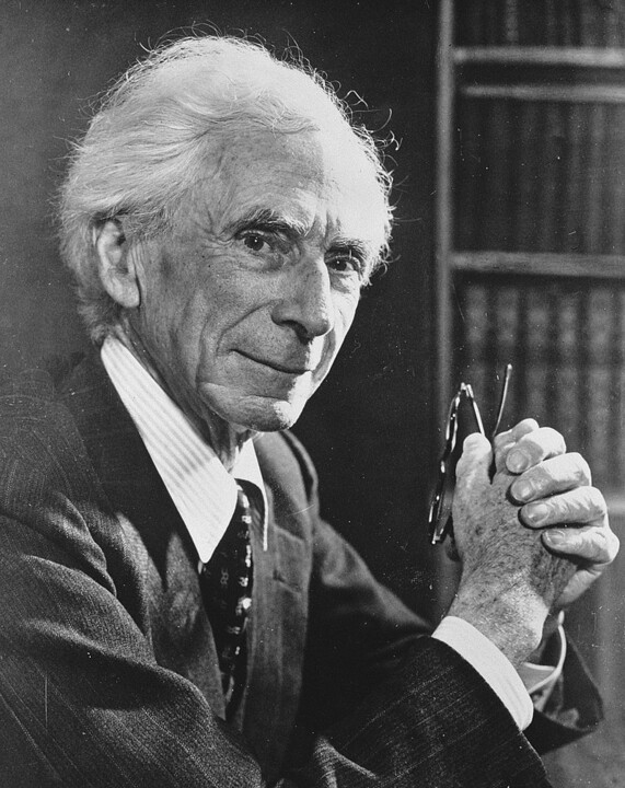 30 Bertrand_Russell_1957.jpg