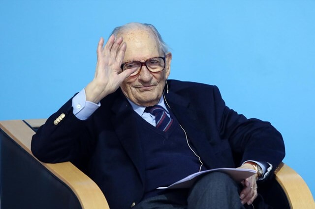 Adriano Moreira.jpg