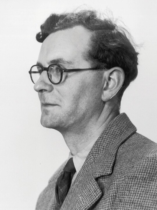 047 Rodney_Robert_Porter.jpg