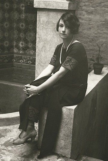 Dorothy Parker--seated.jpg